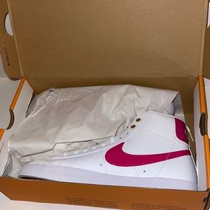 Nike Blazer Worldwide 77’ Vintage